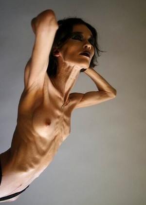 Absoluteskinny Model