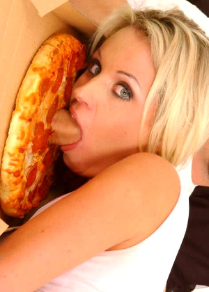 Bigsausagepizza Model