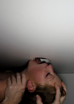 Amateur Gloryhole 