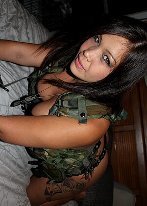 Hot Military Girls 