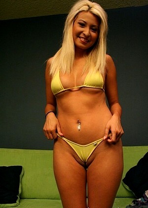 Ispycameltoe Model