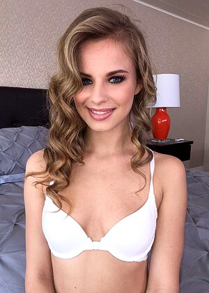 Jillian Janson