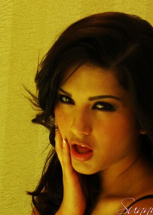 Sunny Leone