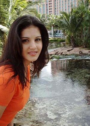 Sunny Leone