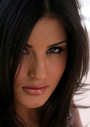 Sunny Leone