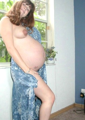 Pregnantbitchez Model