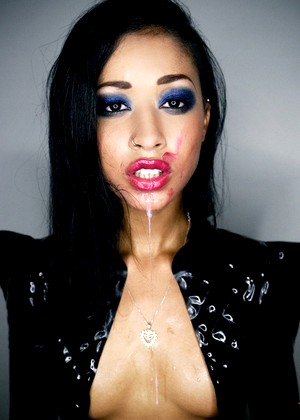 Skin Diamond