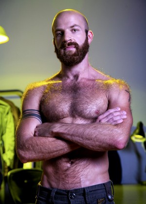 Ragingstallion.com