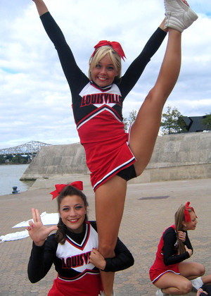 Flexible Cheerleader