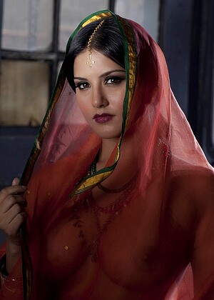 Sunny Leone