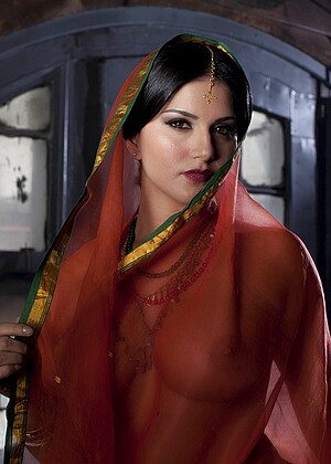 Sunny Leone