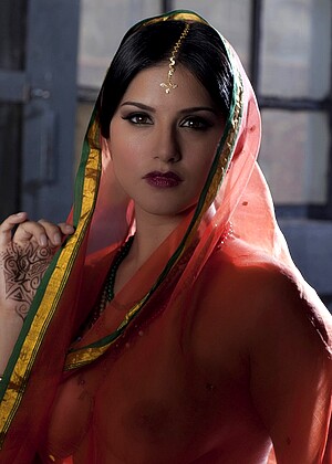 Sunny Leone