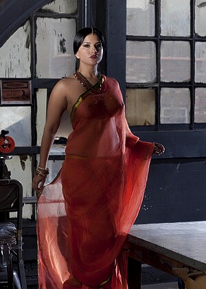 Sunny Leone