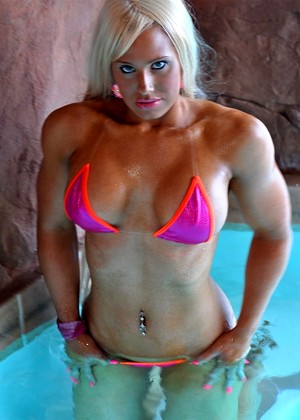 Amazon Muscle Woman 