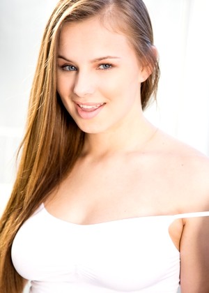 Jillian Janson